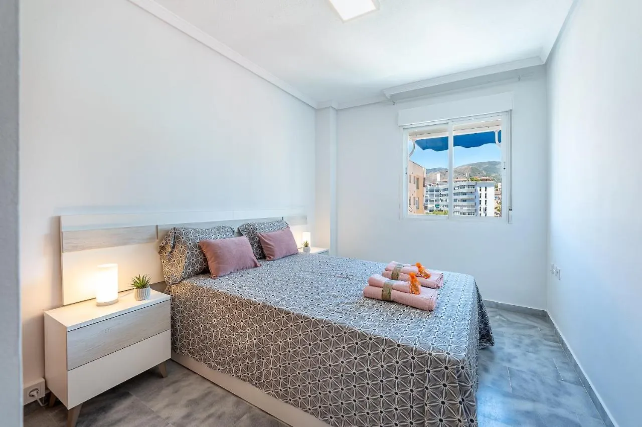 797 Holiday Rentals- Apartamento En Torremolinos Para 7 Con Vistas Al Mar Lägenhet